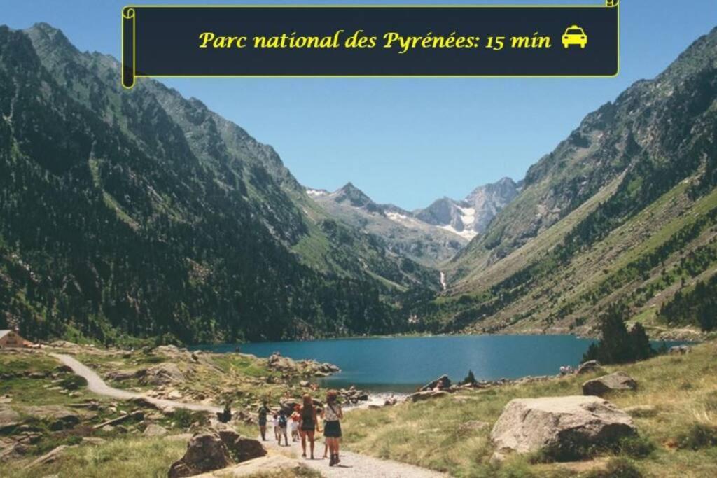 L'authentique *studio *parking Prive* *wifi*calme Appartement Lourdes